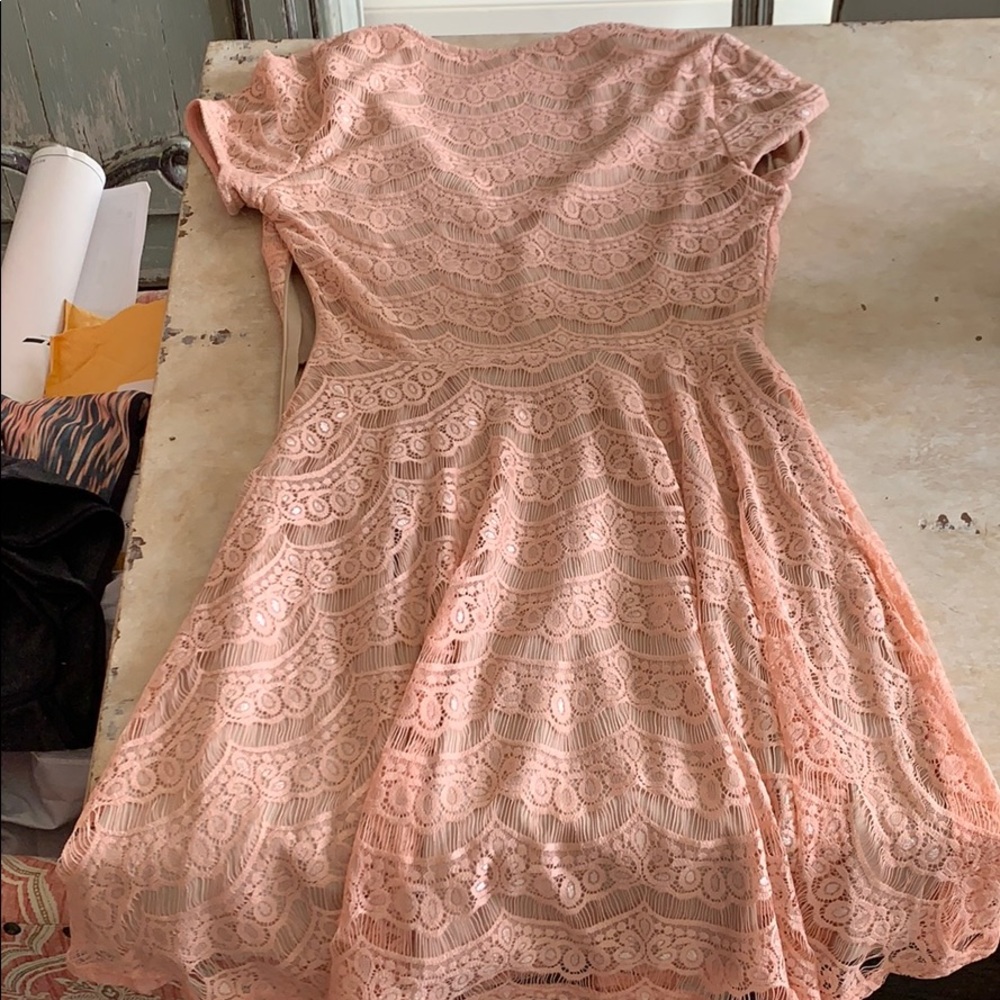 Dress - Picture 3 of 3
